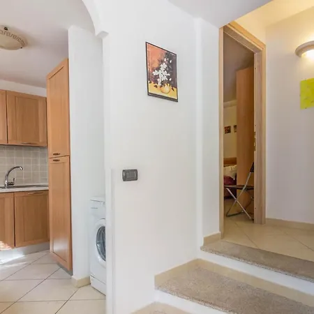 Pittulongu Comfy Apt - W/ Private Parking & Pool